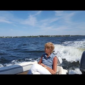 Meet your Posher, Sandra